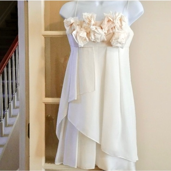 Aidan Mattox Dresses & Skirts - Flowing Floral Silk Dress